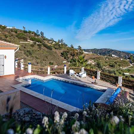 Villa Los Naranjos Sayalonga Eksteriør bilde